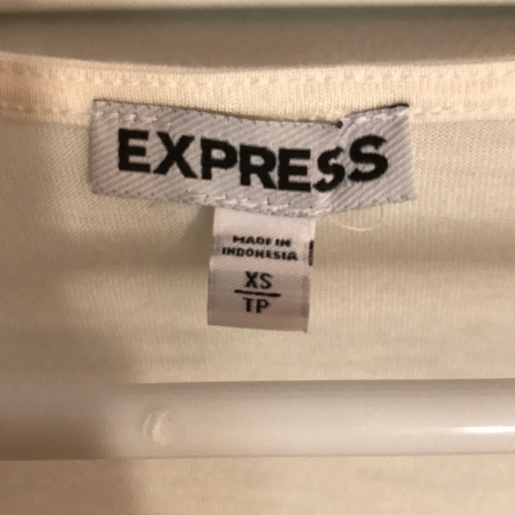 Express top. Never worn. - Picture 2 of 5